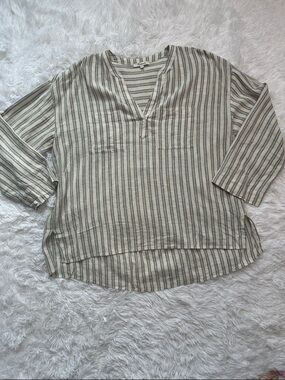 Madewell Linen Blend Popover in Neutral StripeV-Neck